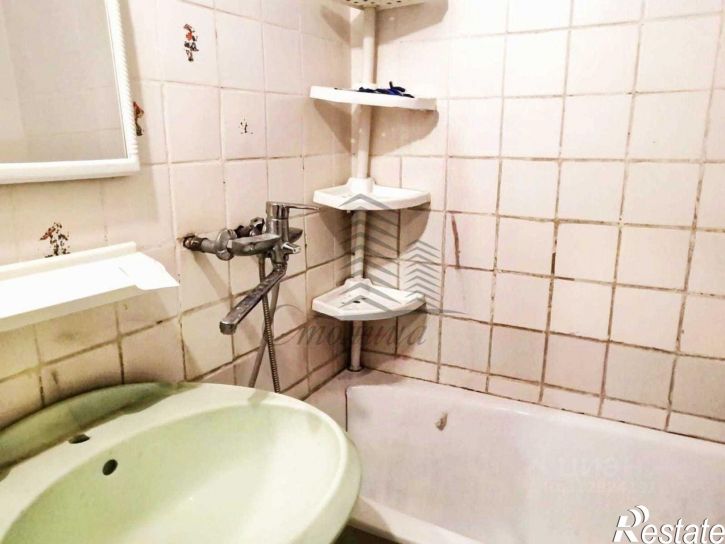 4-комн квартира Жукова мкр,дом 28