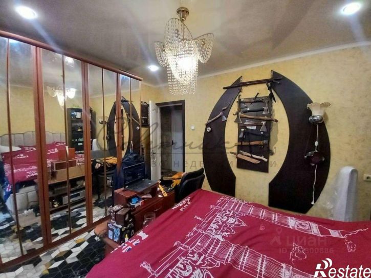 5-комн квартира Парковый мкр,дом 28