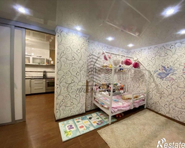 3-комн квартира Космос мкр,дом 2