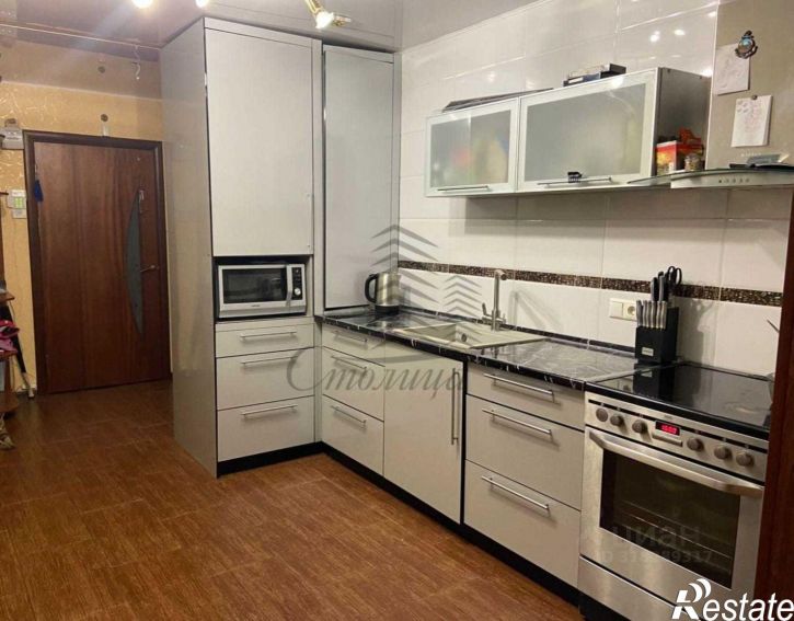 3-комн квартира Космос мкр,дом 2