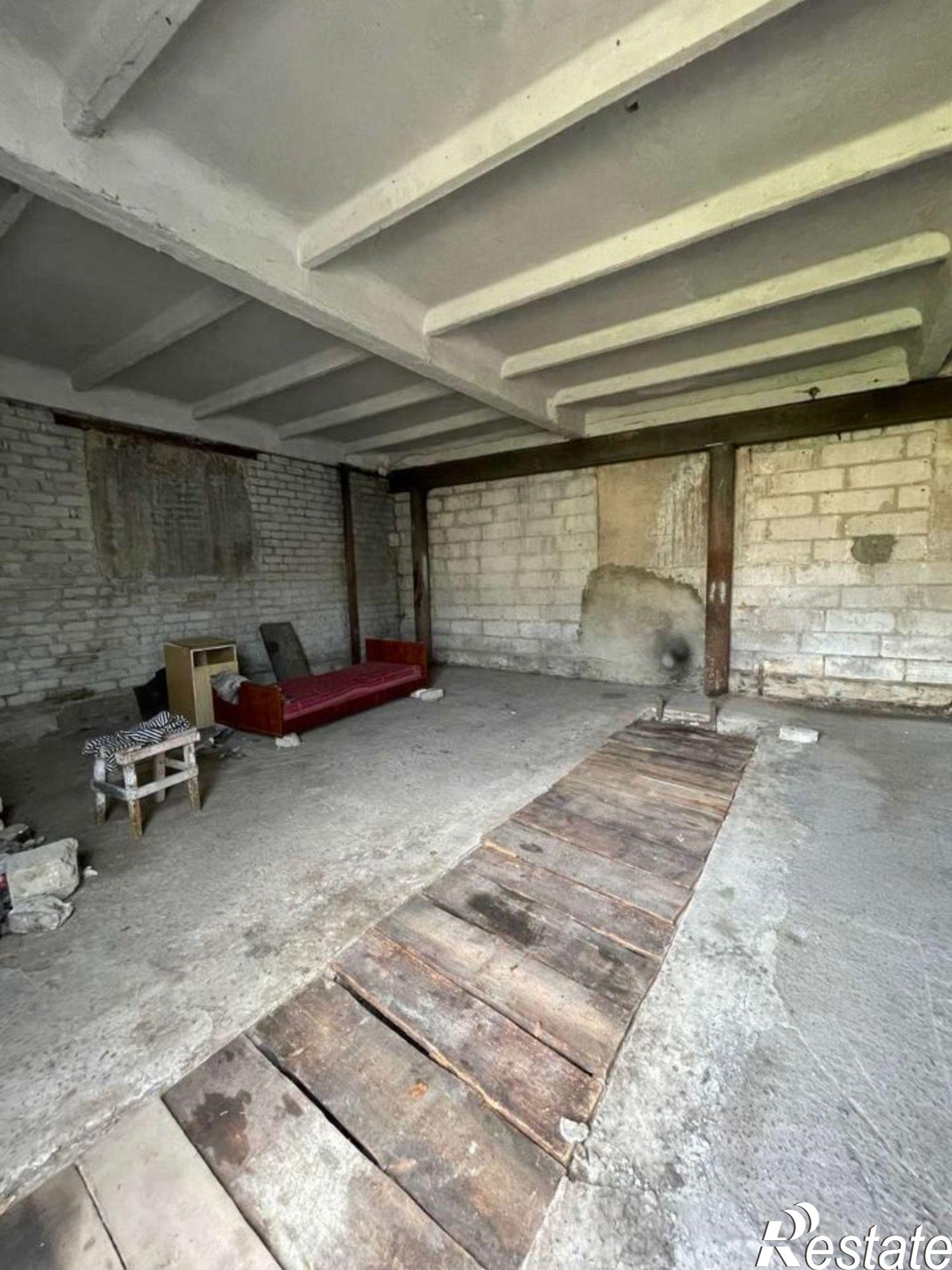 Купить помещение свободного назначения за 225 214 000 рублей на Вишнёвая улица