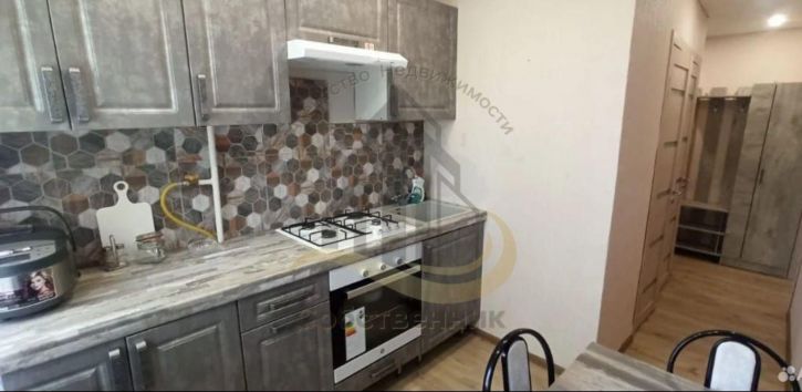 2-комн квартира Комсомольский пр-кт, 3