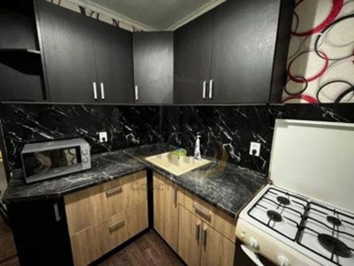 2-комн квартира Горняк мкр, 34