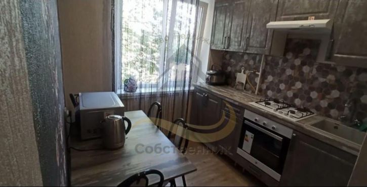 2-комн квартира Комсомольский пр-кт, 3