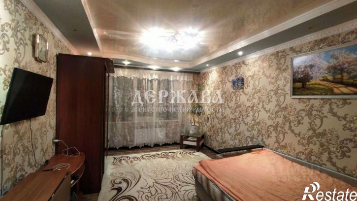 3-комн квартира Юбилейный мкр,дом 4