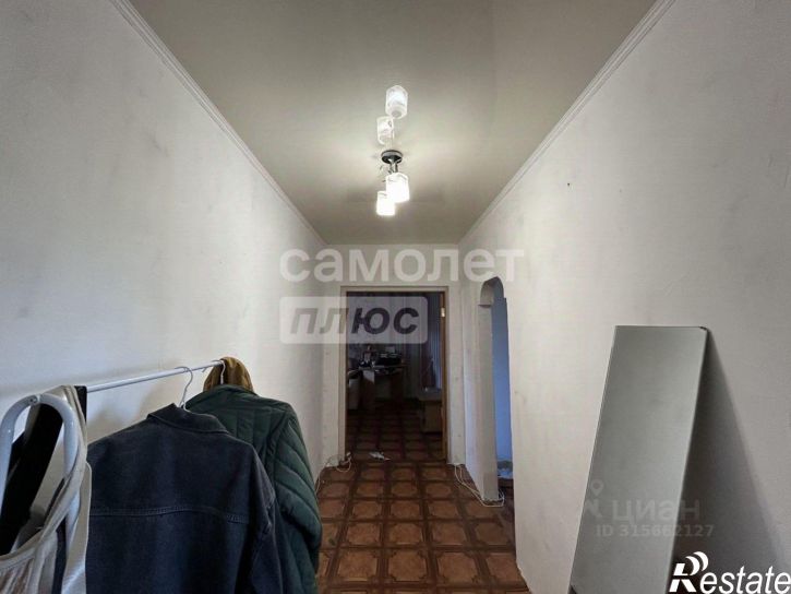 3-комн квартира Старый Оскол г., Юго-Западный