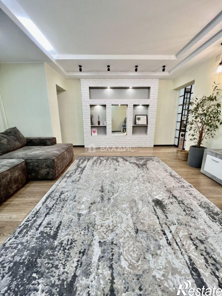 4-комн квартира Старый Оскол