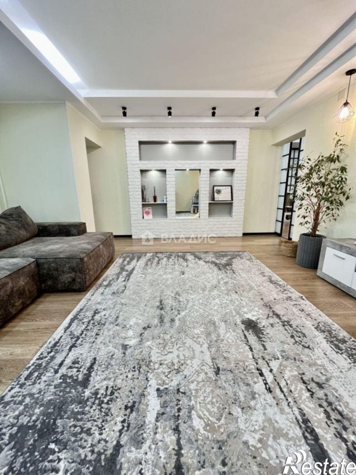 4-комн квартира Старый Оскол