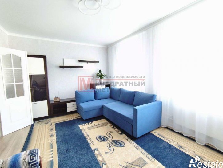 2-комн квартира мкр Космос, 12,  д. 12