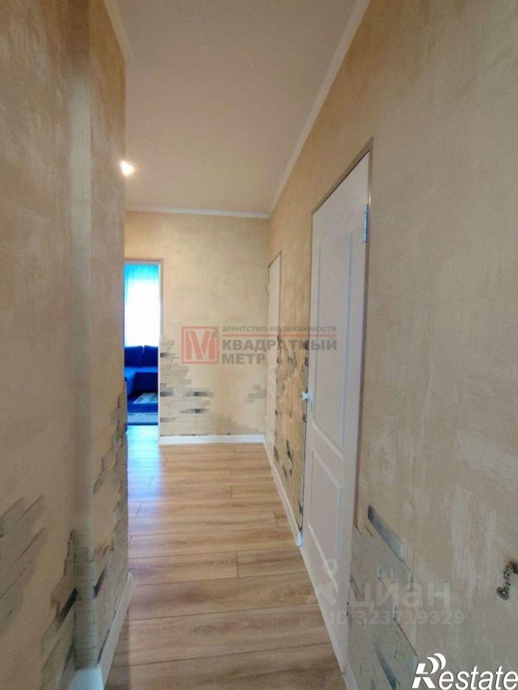 2-комн квартира мкр Космос, 12,  д. 12