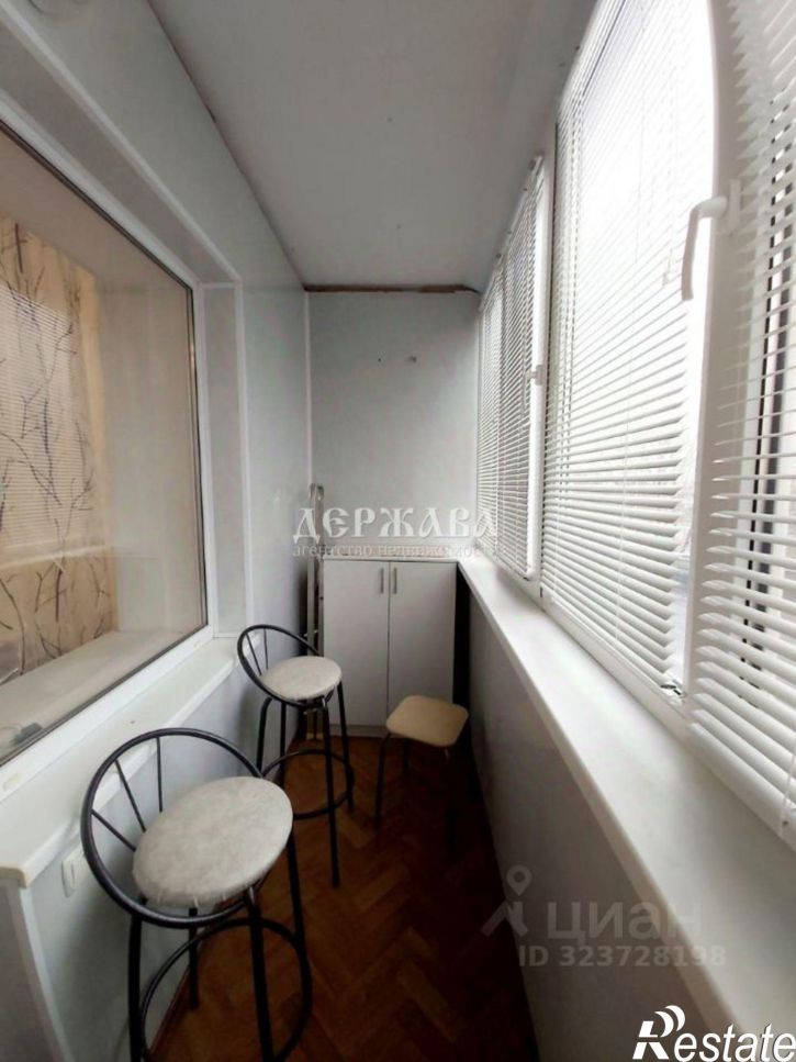 2-комн квартира мкр Макаренко, 39,  д. 39