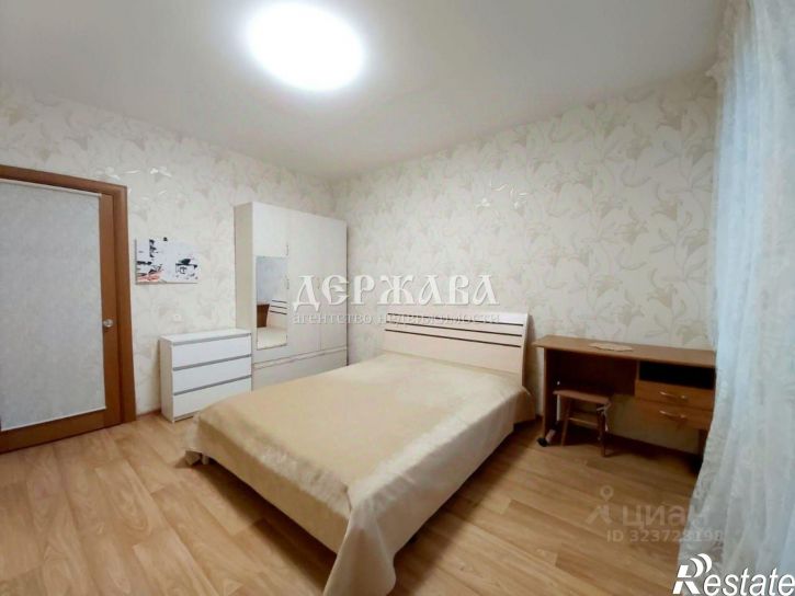 2-комн квартира мкр Макаренко, 39,  д. 39