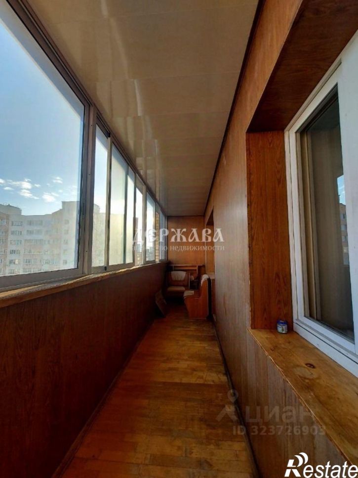 3-комн квартира Степной мкр, 12,  д. 12