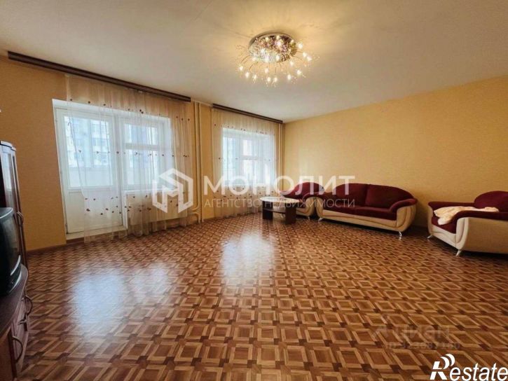 3-комн квартира Степной мкр,дом 14