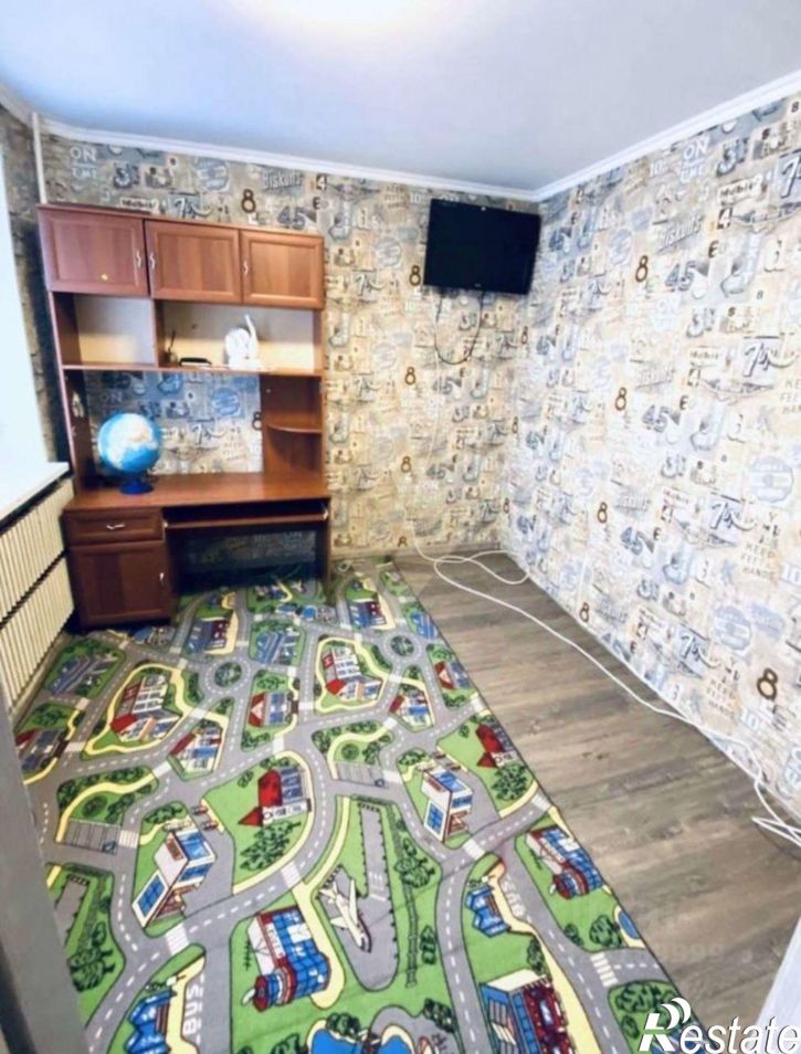 3-комн квартира Рудничный мкр,дом 7