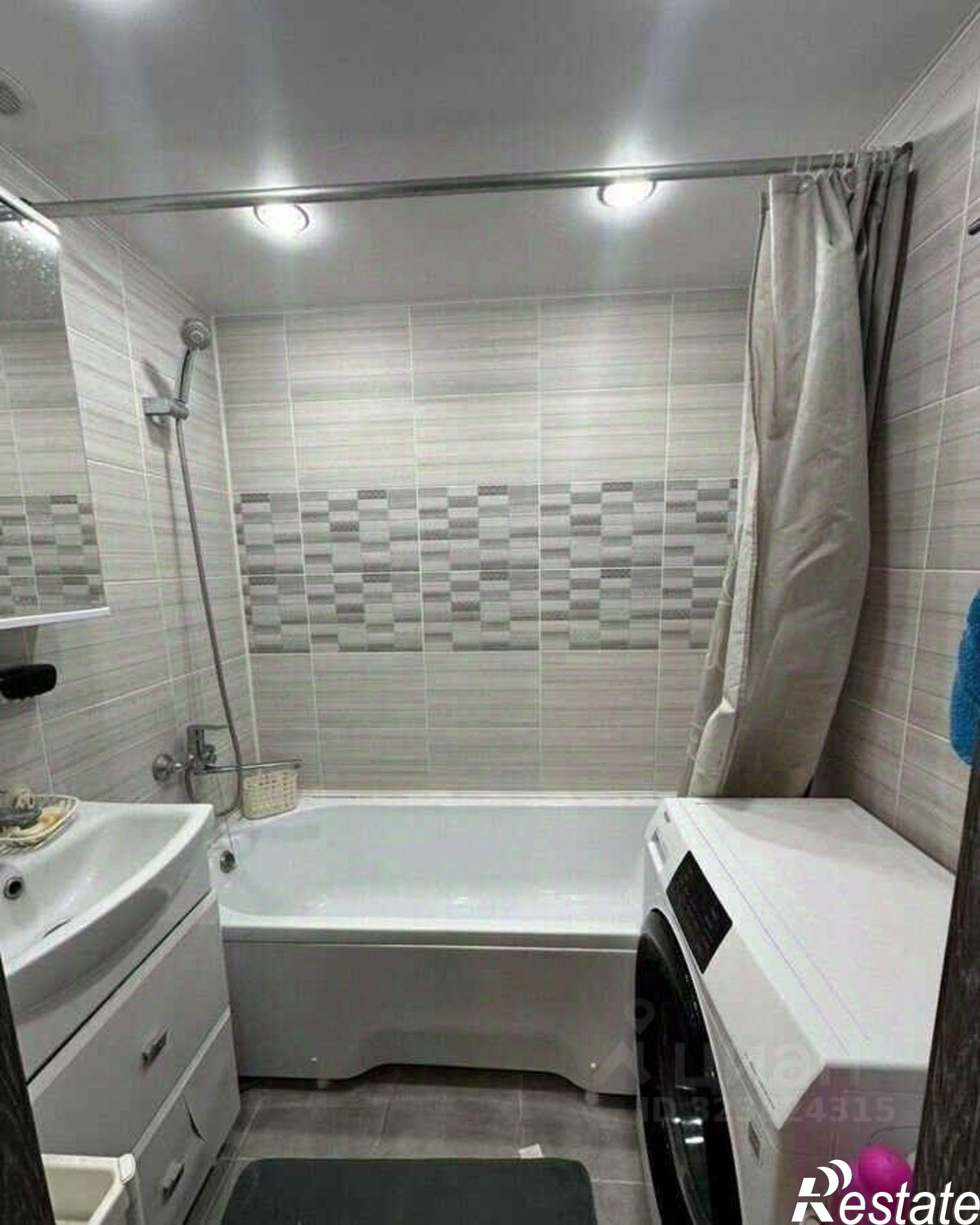 Купить квартиру за 5 750 000 рублей на Солнечный мкр, 15