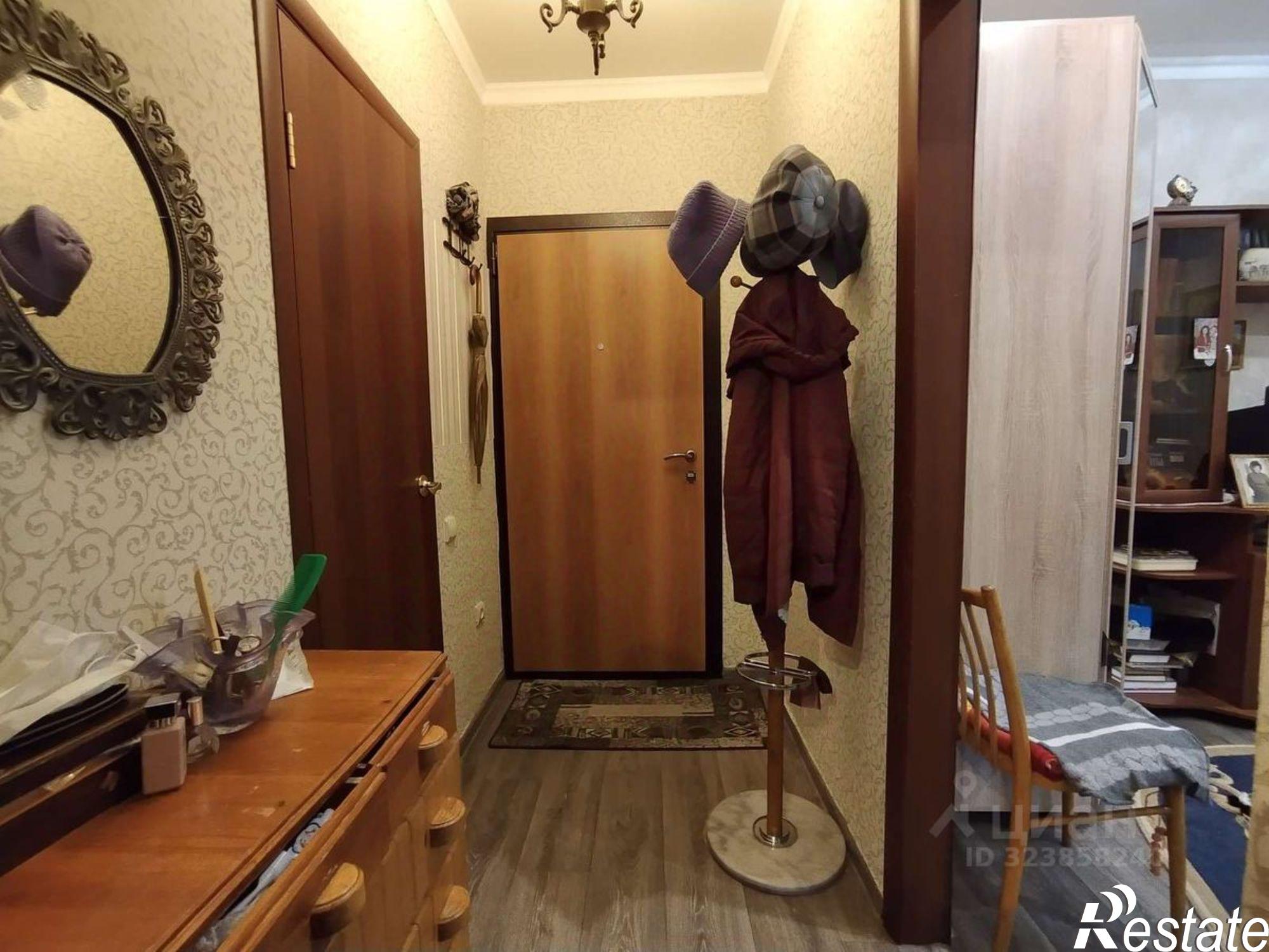 Купить квартиру за 3 100 000 рублей на Заречье мкр,дом 13