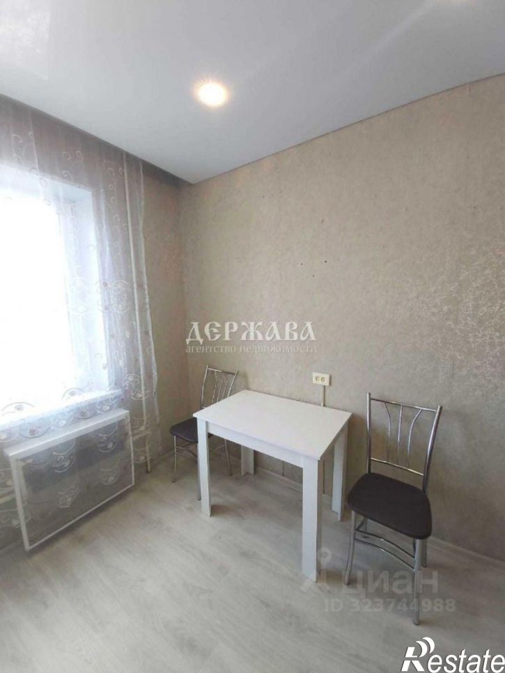 2-комн квартира мкр Юность, 5,  д. 5