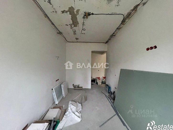 2-комн квартира мкр Горняк, 25,  д. 25