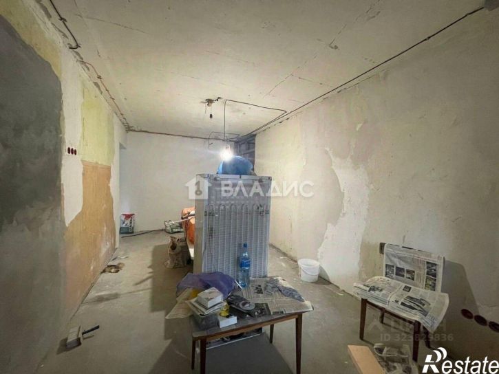 2-комн квартира мкр Горняк, 25,  д. 25