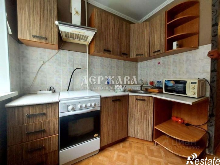 2-комн квартира Рудничный мкр, 4,  д. 4