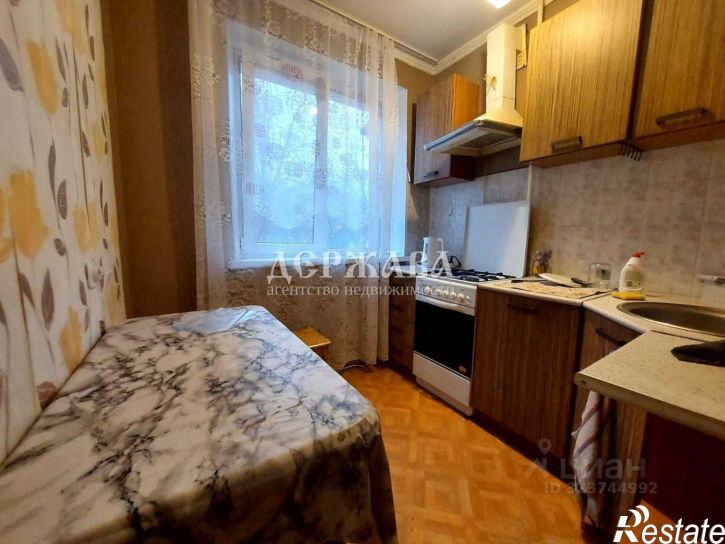 2-комн квартира Рудничный мкр, 4,  д. 4