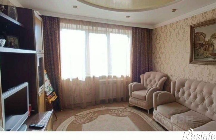 3-комн квартира Солнечный мкр, 4,  д. 4