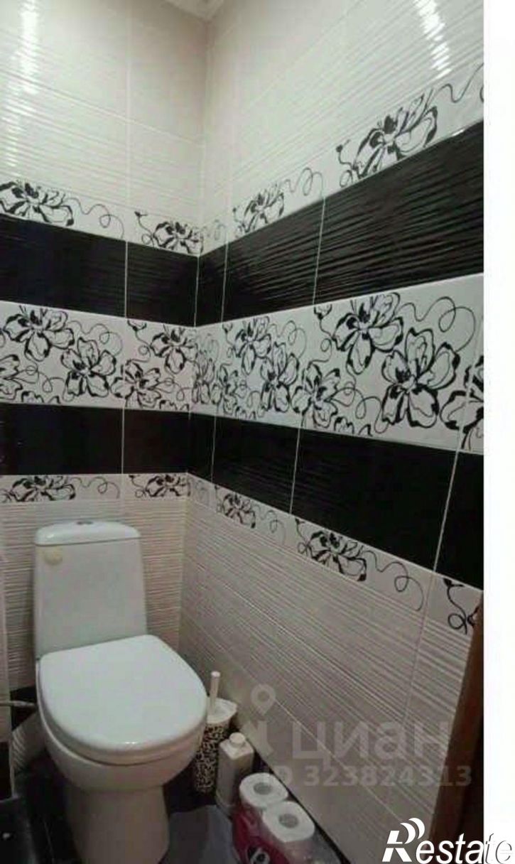 3-комн квартира Солнечный мкр, 4,  д. 4