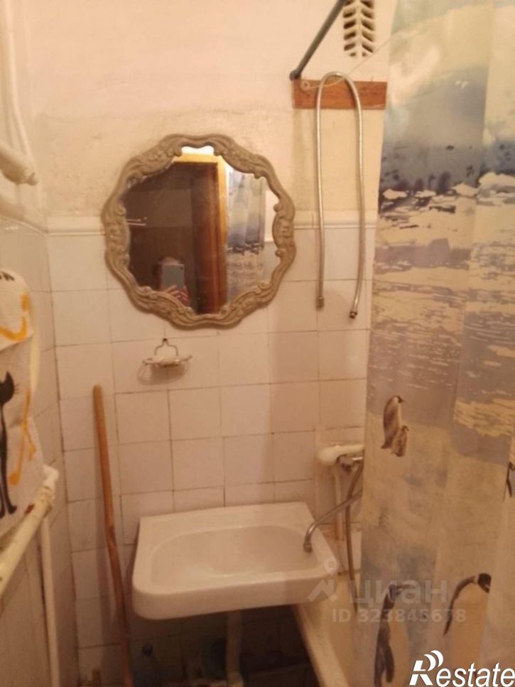 2-комн квартира Октябрьская улица, 27,  д. 27