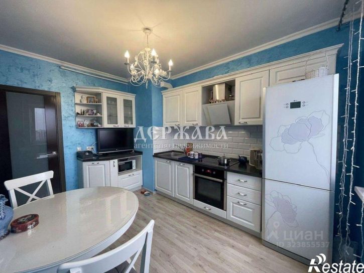 2-комн квартира мкр Жукова, 24,  д. 24