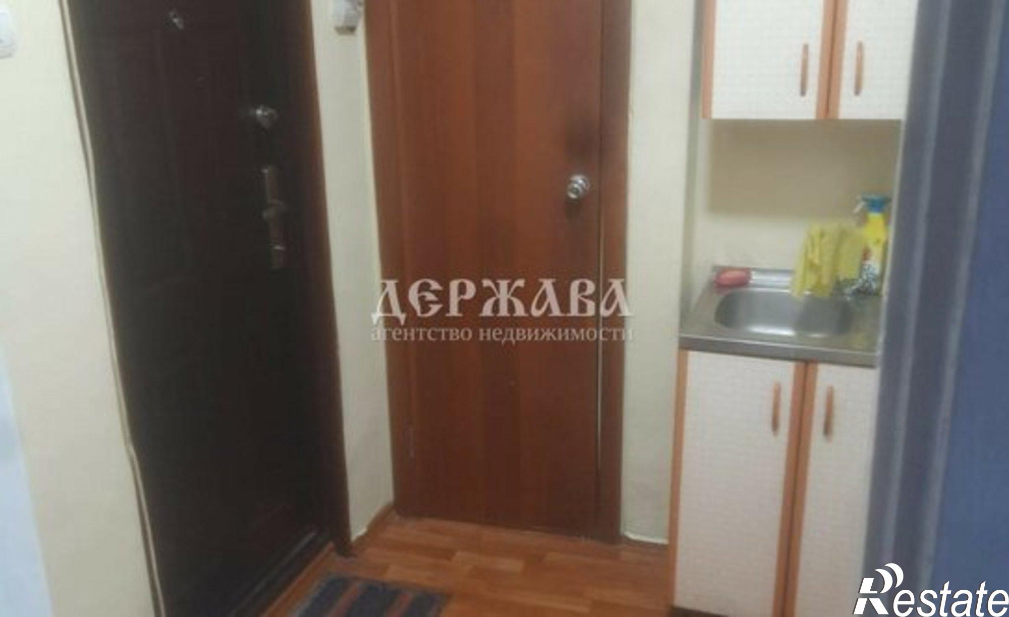 Купить квартиру за 2 170 000 рублей на Интернациональный мкр, 28