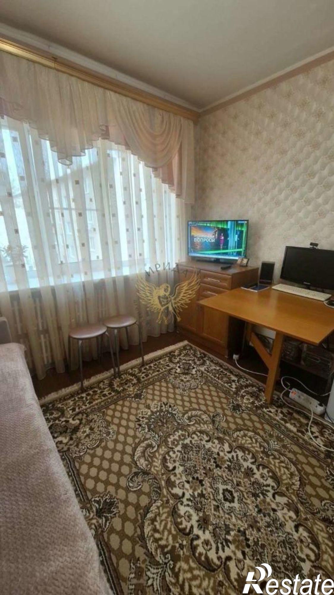 Купить комнату за 1 350 000 рублей на мкр Горняк, 9