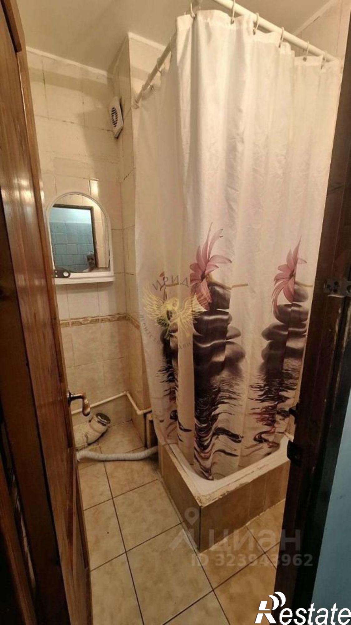 Купить комнату за 1 350 000 рублей на мкр Горняк, 9