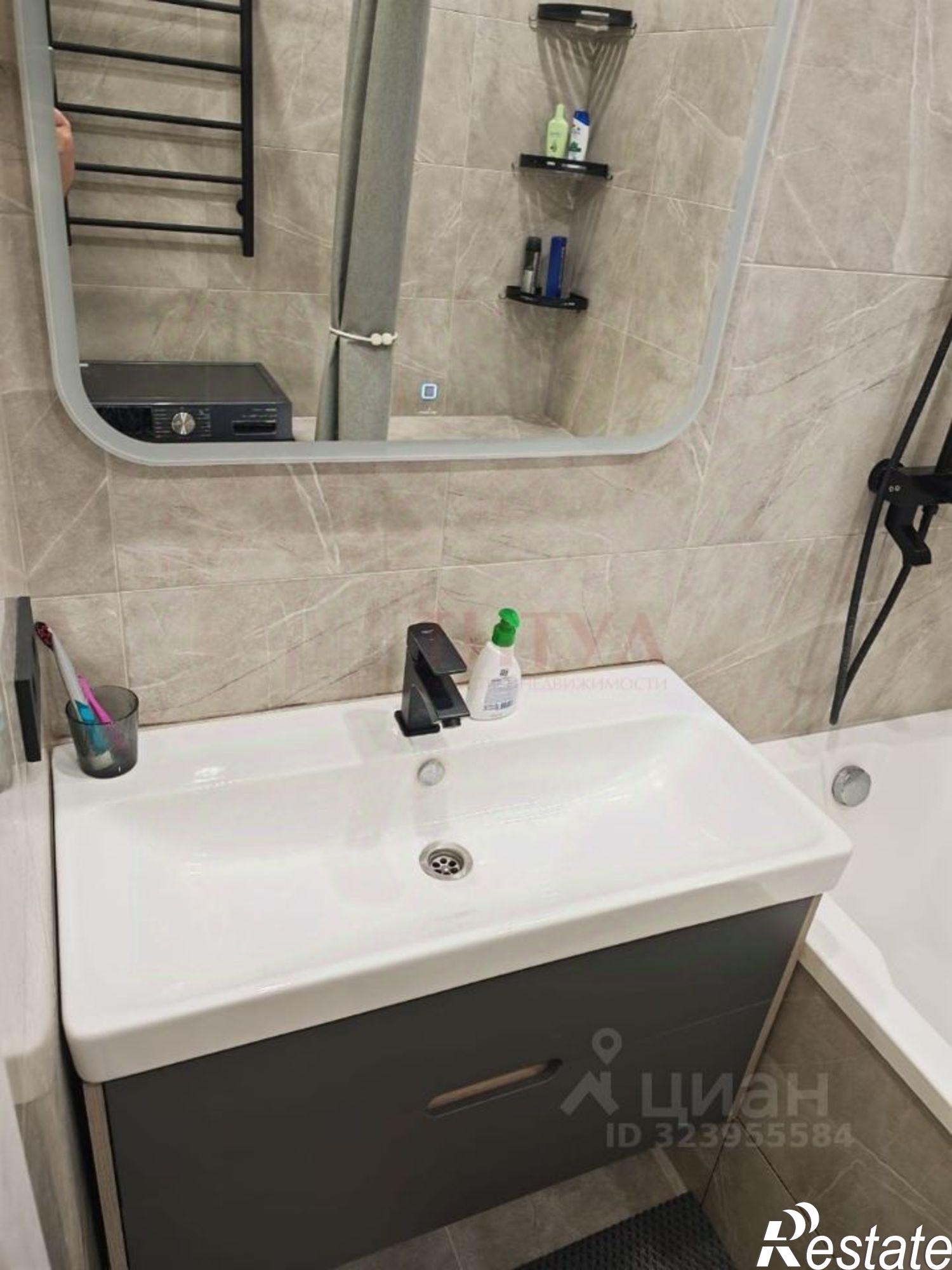 Купить квартиру за 9 870 000 рублей на мкр Макаренко, 41а