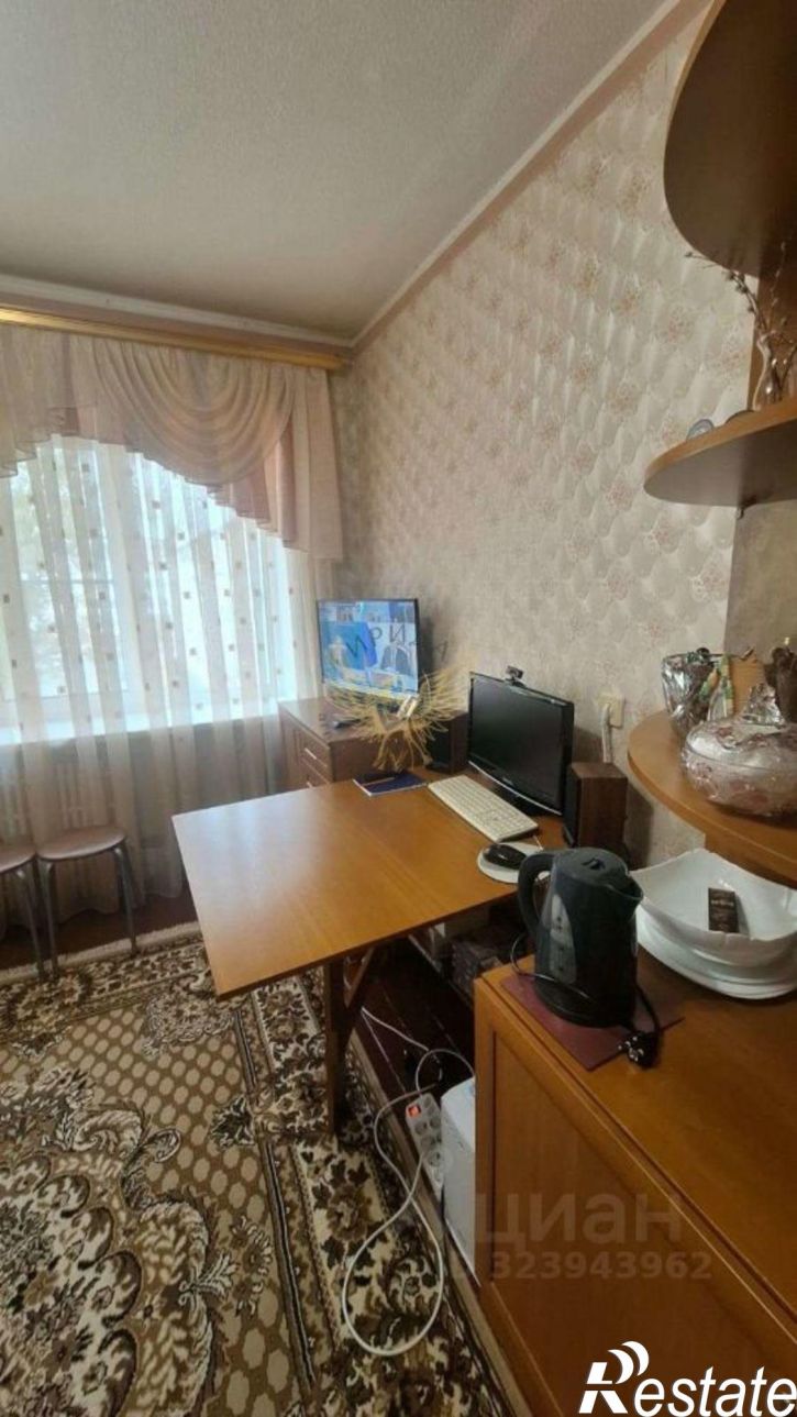 Комната мкр Горняк, 9,  д. 9