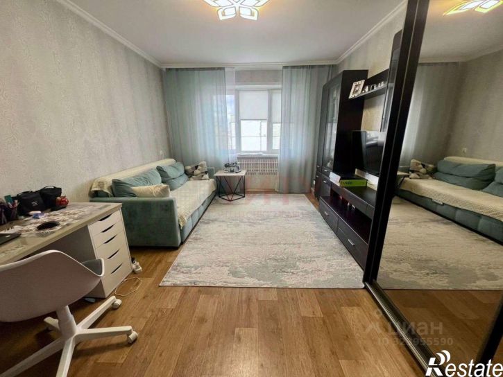 3-комн квартира мкр Королева, 12,  д. 12