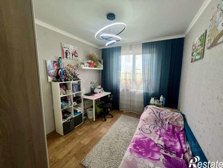 3-комн квартира мкр Королева, 12,  д. 12