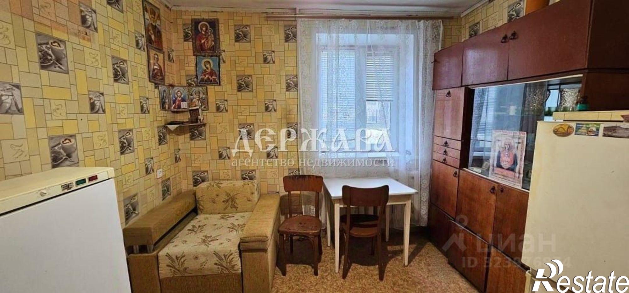 Купить квартиру за 3 300 000 рублей на б-р Дружбы, 4