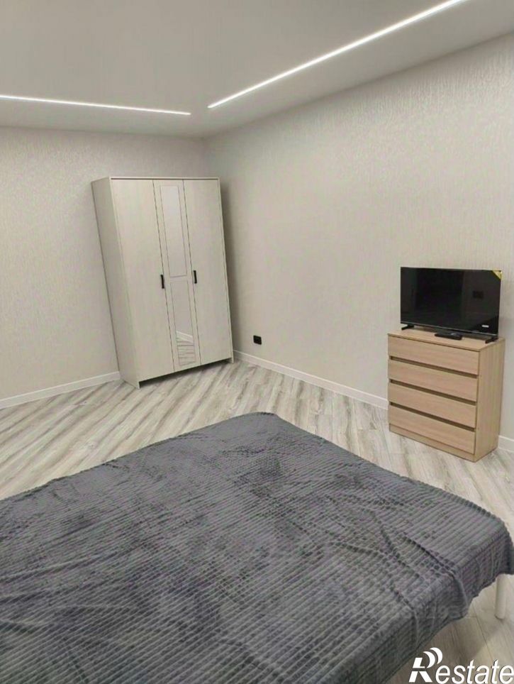 1-комн квартира мкр Королева, 8,  д. 8