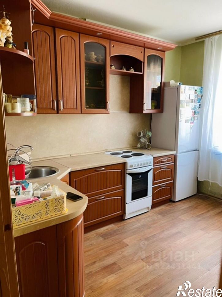 3-комн квартира Лесной мкр, 10,  д. 10