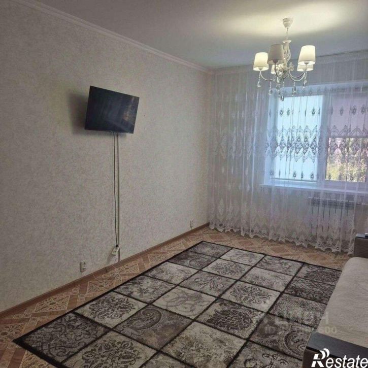 2-комн квартира мкр Макаренко, 36,  д. 36