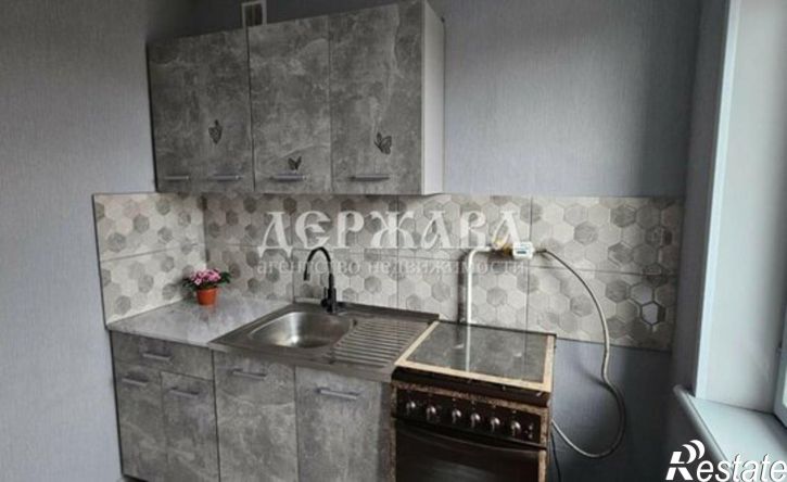 2-комн квартира Интернациональный мкр, 42,  д. 42