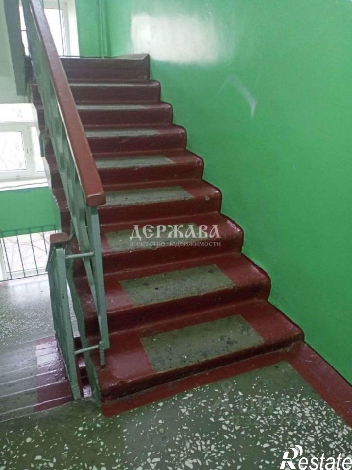 Комната мкр Горняк, 9,  д. 9