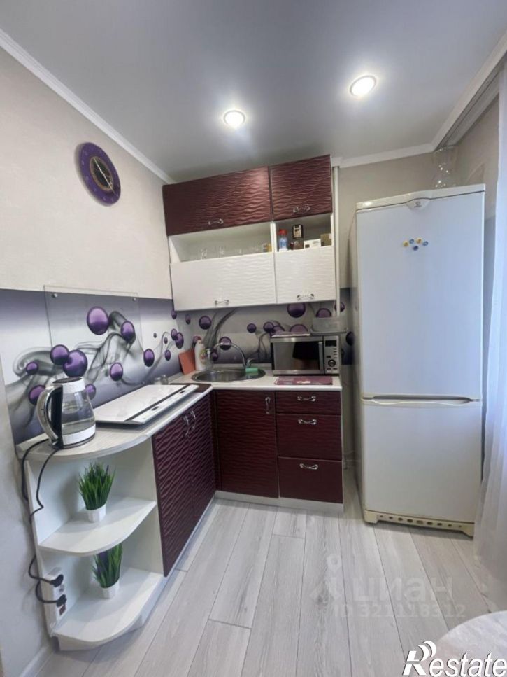 2-комн квартира мкр Горняк, 1,  д. 1