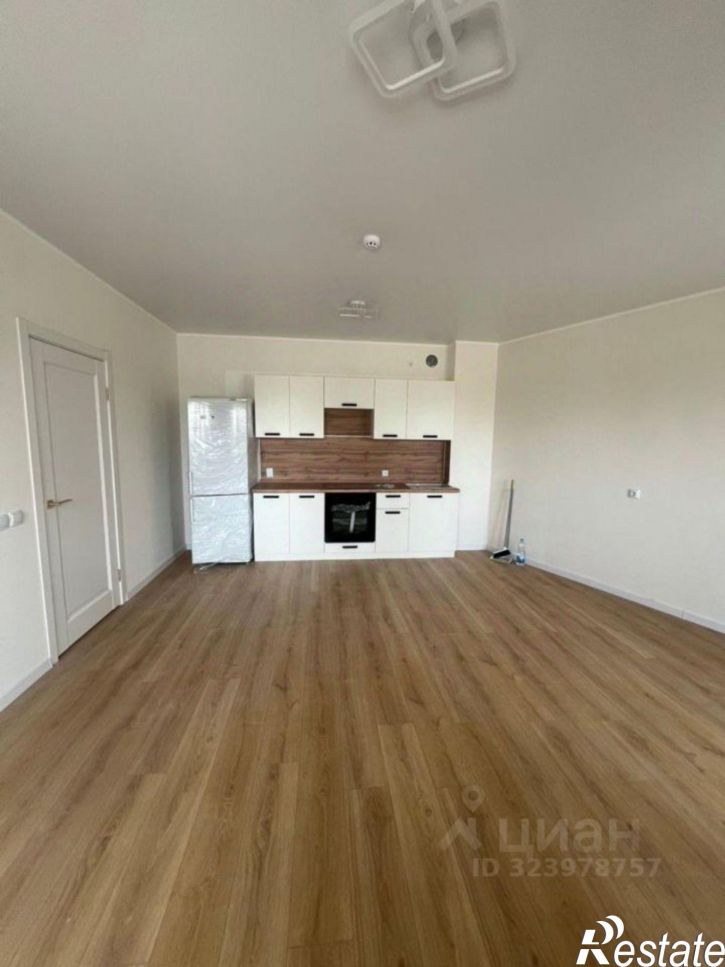 1-комн квартира мкр Космос, 11,  д. 11