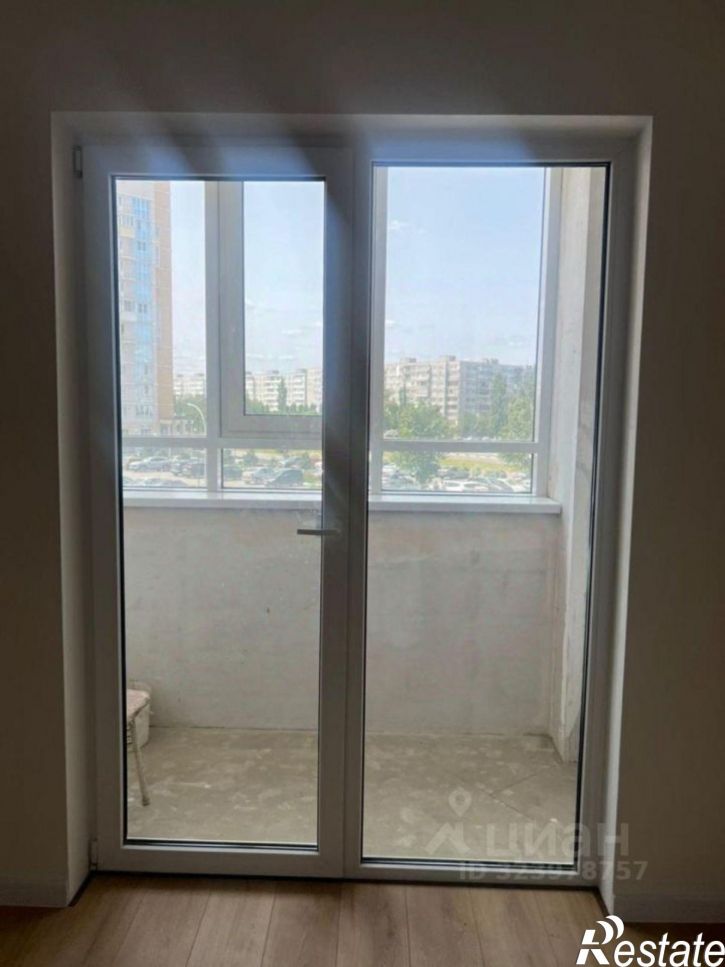 1-комн квартира мкр Космос, 11,  д. 11