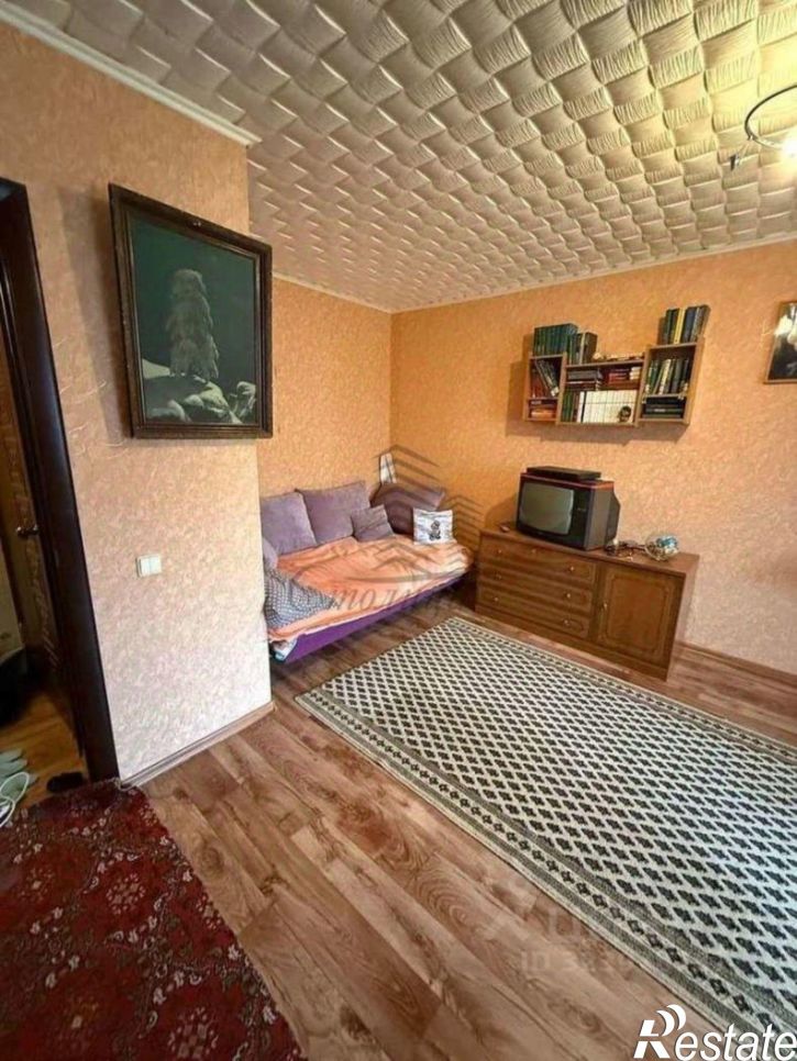 1-комн квартира мкр Горняк, 24,  д. 24