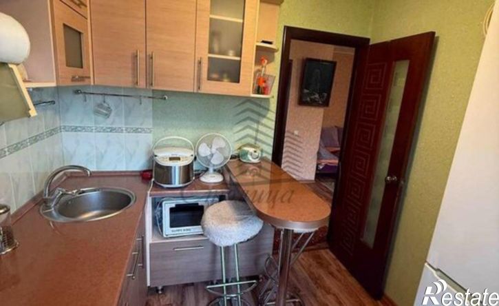 1-комн квартира мкр Горняк, 24,  д. 24