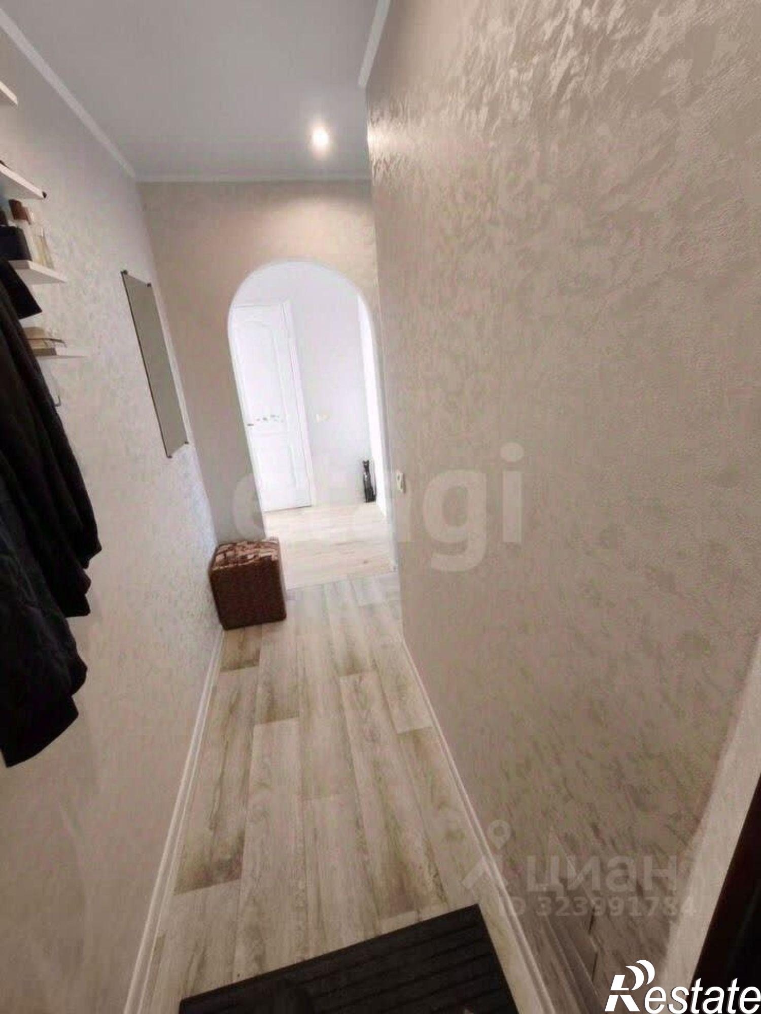 Купить квартиру за 4 200 000 рублей на Парковый мкр, 9