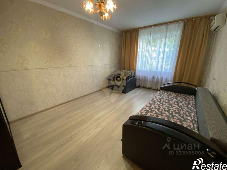 1-комн квартира мкр Конева, 5,  д. 5